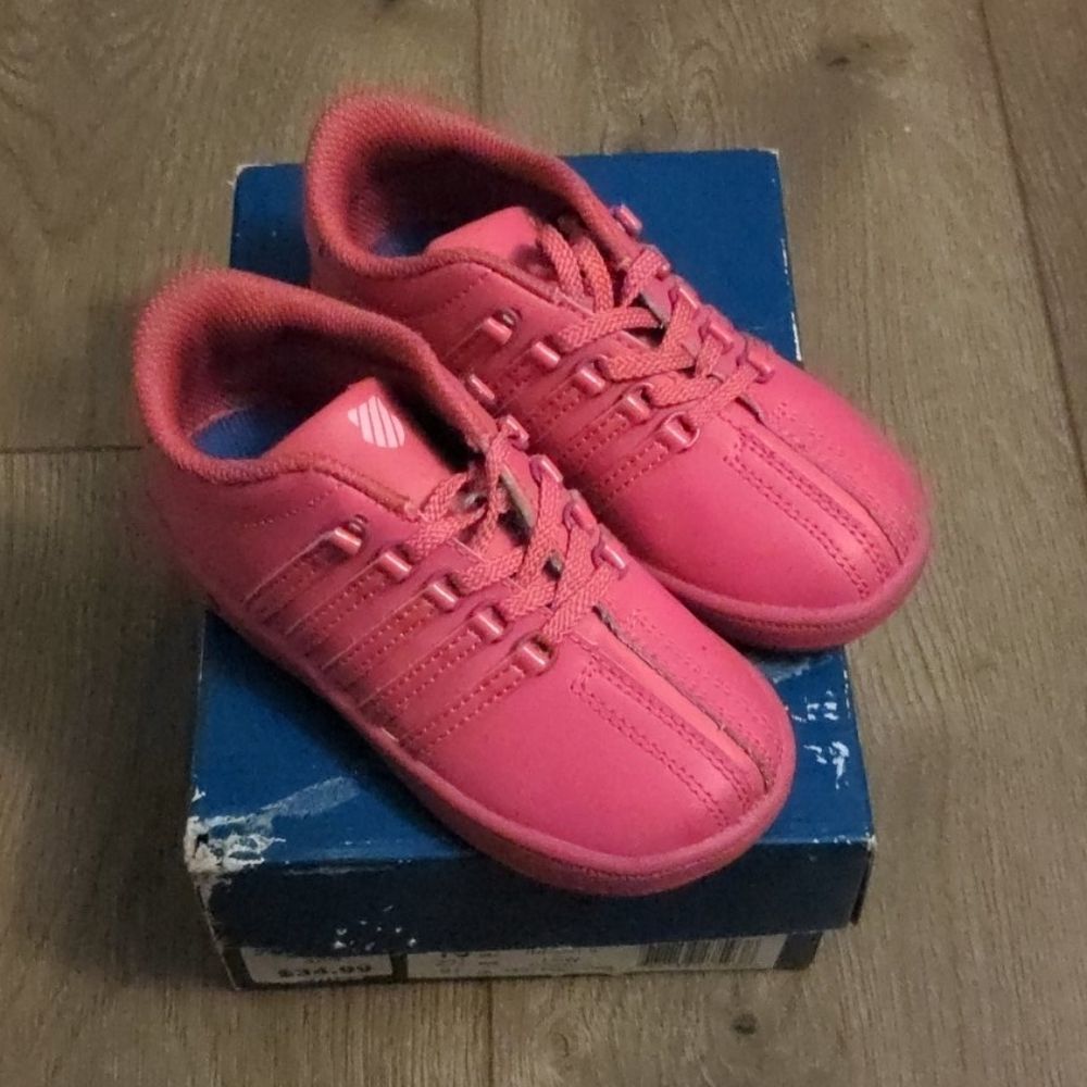 Magenta pink K Swiss sneakers